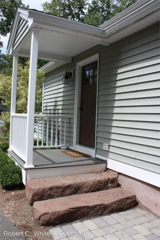 Foto del edificio - 3 br, 3.5 bath House - 12 Ridge Rd