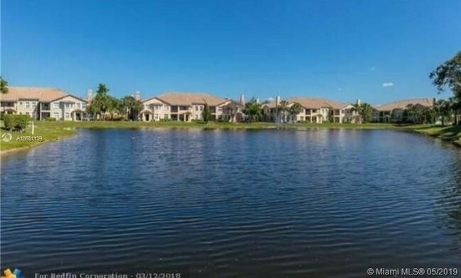 Foto del edificio - 2711 Belmont Ln