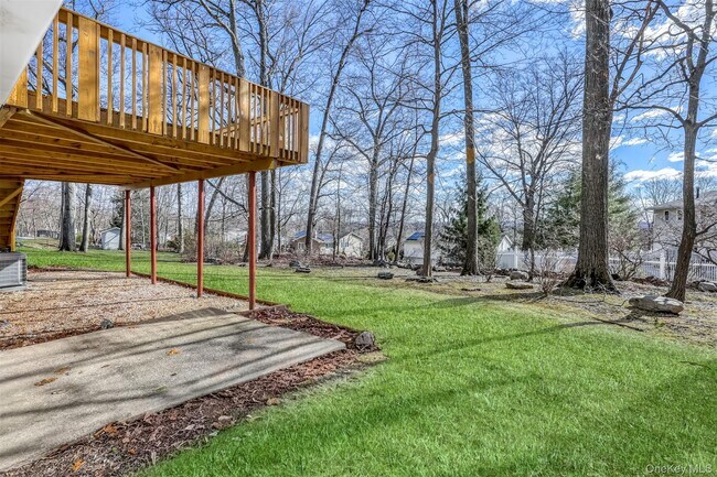 Foto del edificio - 24 Gerke Ave