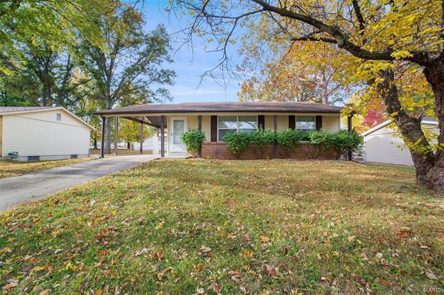 Primary Photo - 21 Glenwood Ln