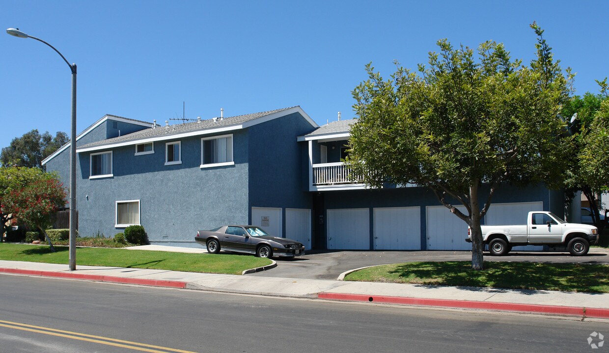Building Photo - Neely Apartments