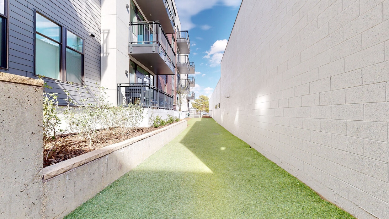 Photo - Reve Boulder Apartments
