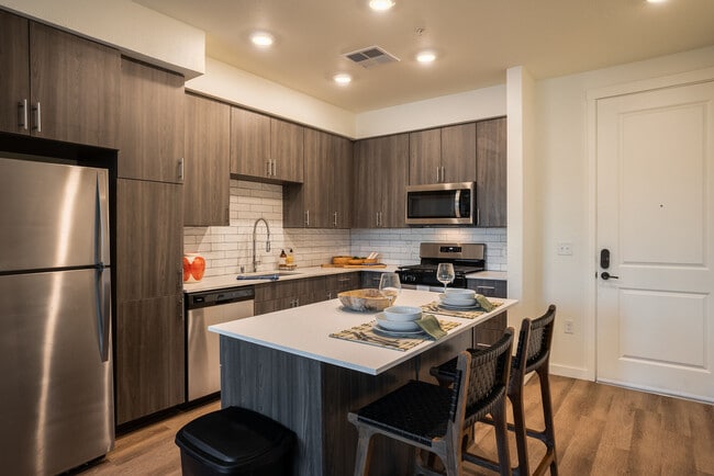 Allaso Journal Center apartments — community photo - Allaso Journal Center