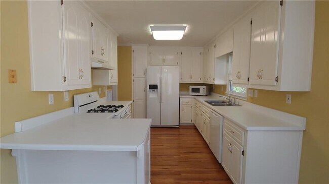 Foto del edificio - 4948 Pippin Dr NW
