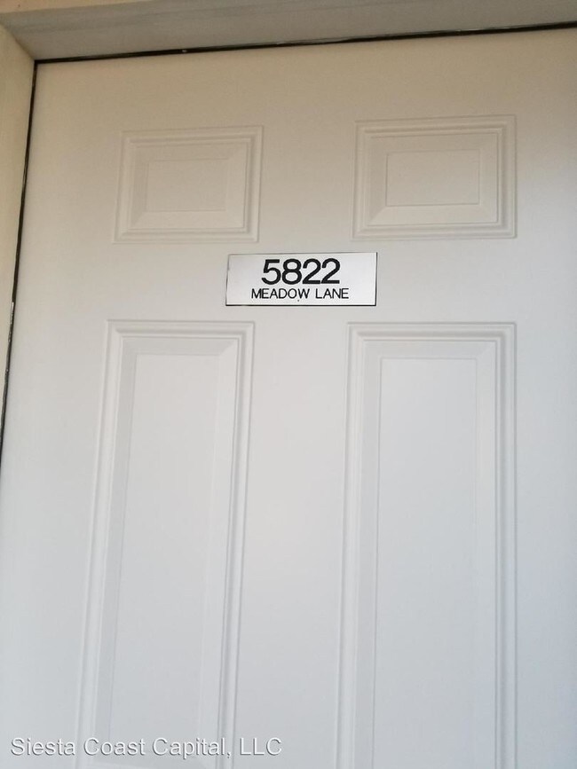 Foto del edificio - 5822 Meadowlane St