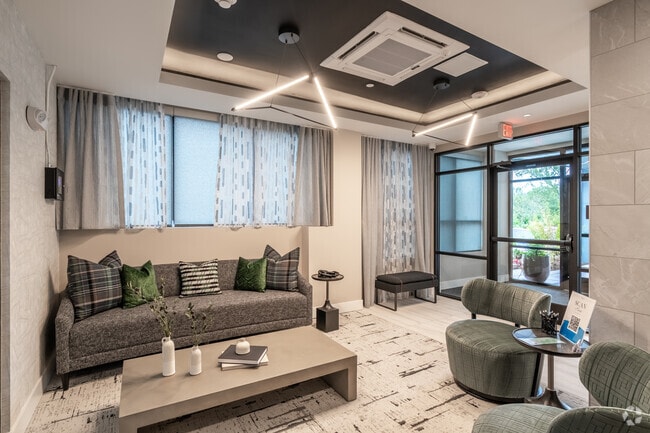 Lobby Photo - Nuovo Apartments