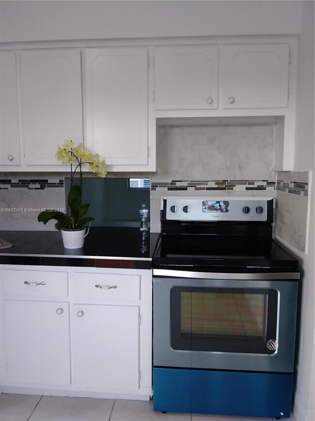 Foto del edificio - 1540 NE 191st St