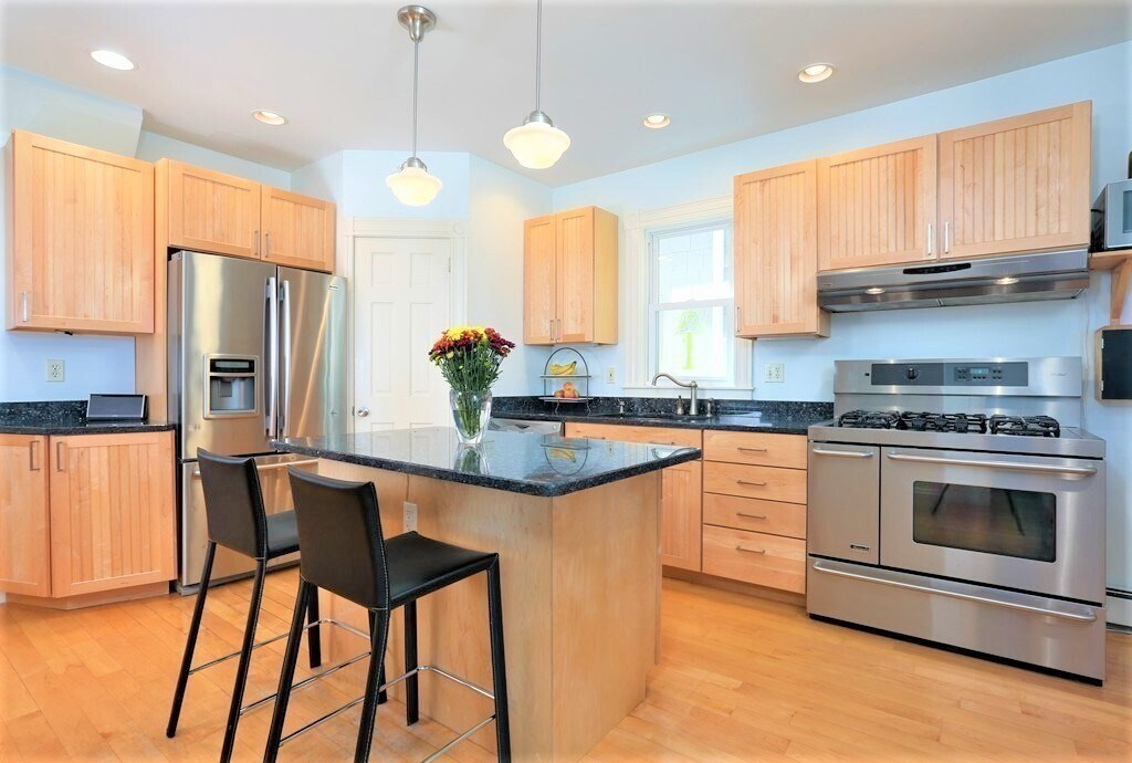 Foto principal - 74 Chestnut St