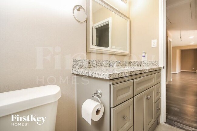 Foto del edificio - 1204 Trenton Ln