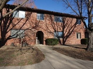 Foto principal - 1304 Christopher Cir