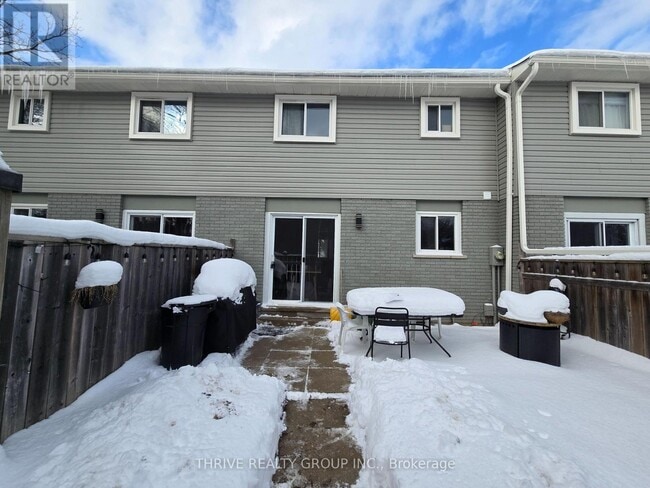 Building Photo - 407 Griffith St