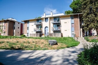 Building Photo - 12126 Melody Dr