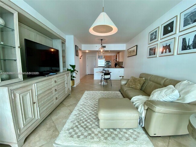 Foto del edificio - 218 SE 14th St
