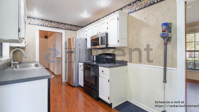 Foto del edificio - 5444 Lighthouse Rd