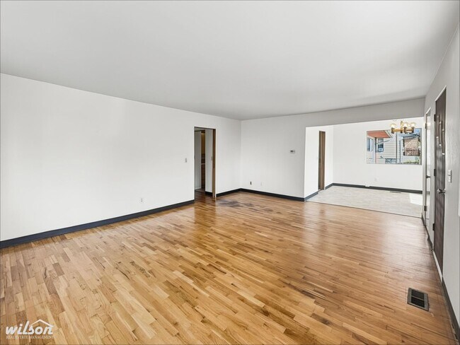 Foto del edificio - 904 S 48th Ave