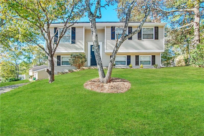 5415 Tracey Dr, Stone Mountain, GA 30088 House for Rent in Stone