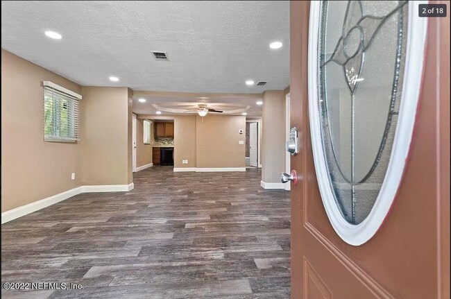Front door (living/dining room) - 10501 Wooster Dr