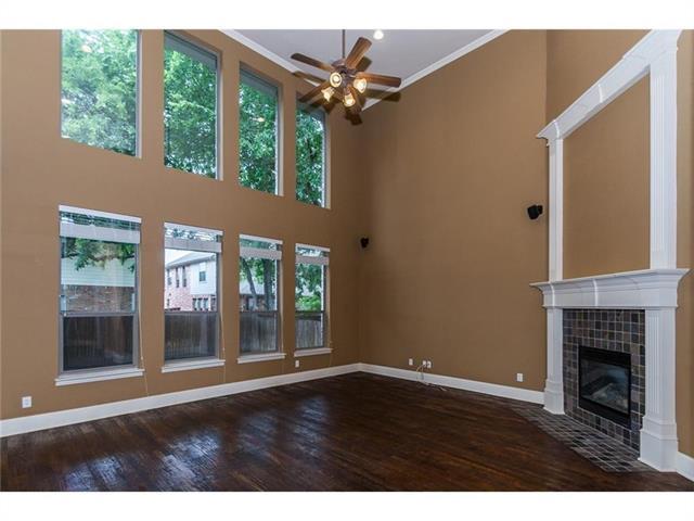 Building Photo - 926 Redbird Ln