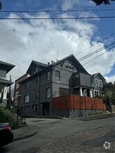 Building Photo - 314 E Mercer St