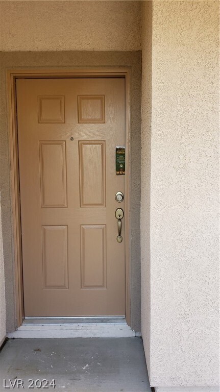 Building Photo - 7510 Perla Del Mar Ave