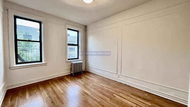 Foto del edificio - 615 Fort Washington Avenue
