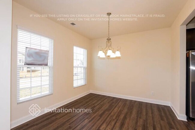 Building Photo - 175 Sassafras Rd