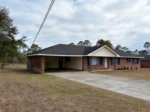 Building Photo - 1404 Acton Dr