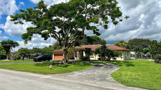Foto del edificio - 1771 NW 17th St