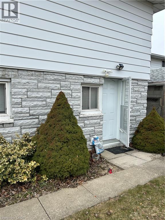 Building Photo - 34 Ranchdale Dr