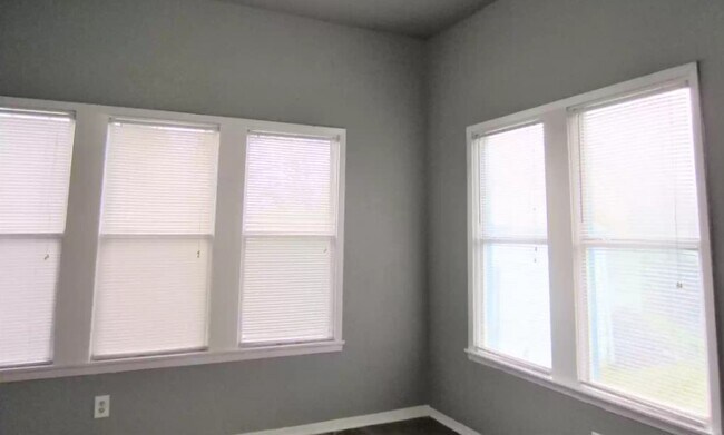 Foto del edificio - 511 W Sycamore St