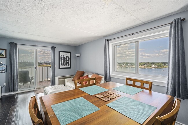 Foto del edificio - 200 Cove Way
