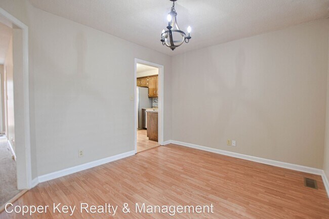Building Photo - 4 br, 2 bath House - 309 Lancaster Road