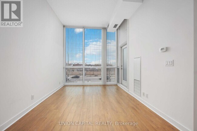 Building Photo - 3985 Grand Park Dr