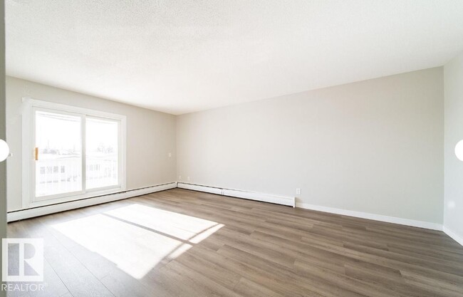 Building Photo - 3312-3105 105 Ave NW