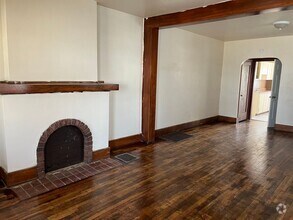 Building Photo - 304-306 W Fairview Ave