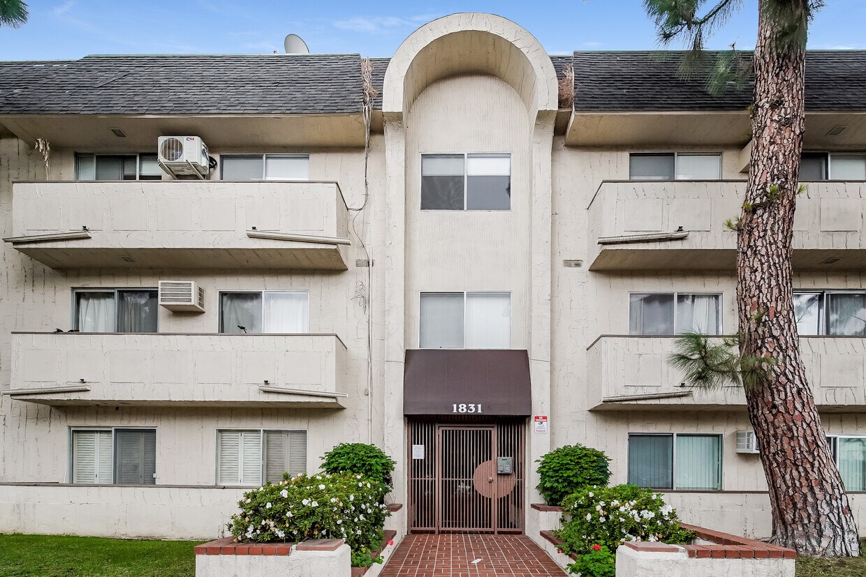 1831 Prosser Ave Unit 215, Los Angeles, CA 90025 Apartments in Los