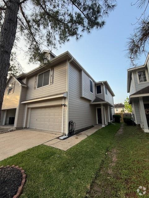 Building Photo - 16847 Carrollton Creek Ln