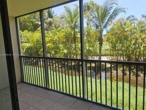 Building Photo - 20335 W Country Club Dr