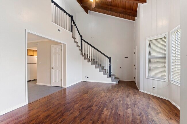 Building Photo - 715 N 1050 W