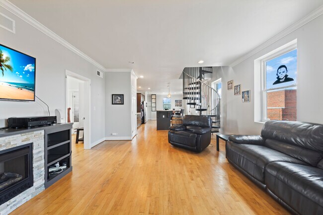 Foto del edificio - 1305 2nd Ave N