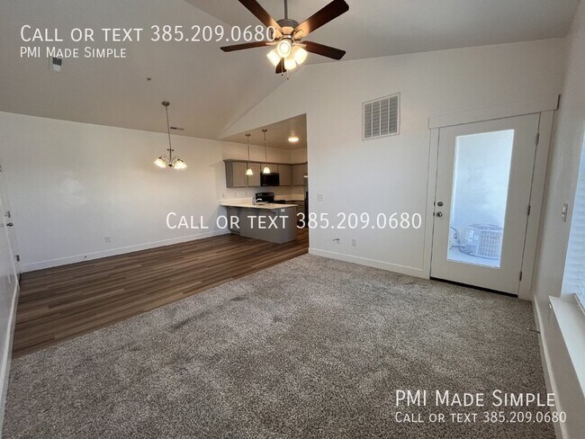 Foto del edificio - Modern 3-Bed Condo in Herriman with Balcon...