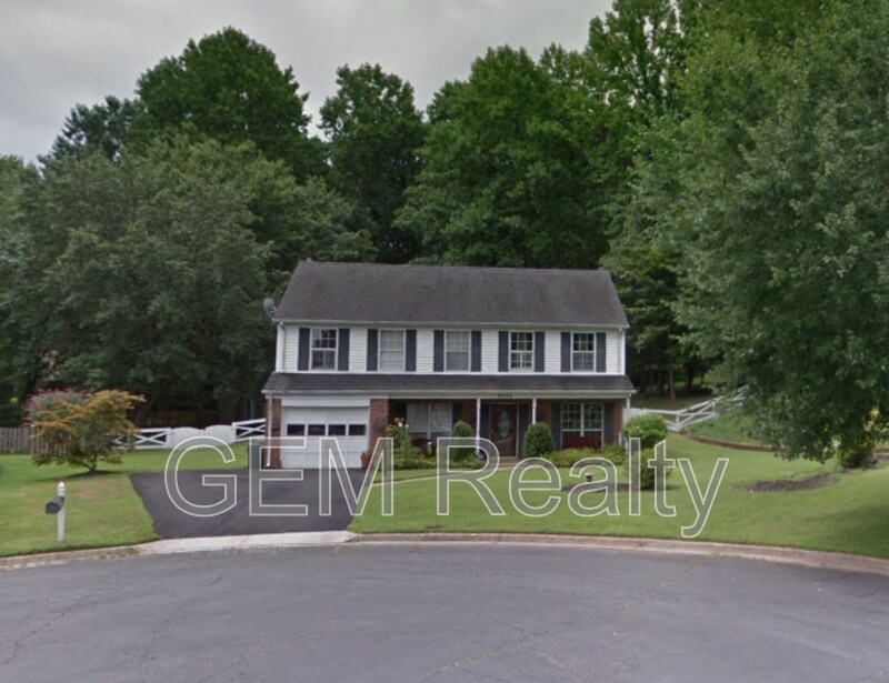 Primary Photo - 6085 Ponhill Dr