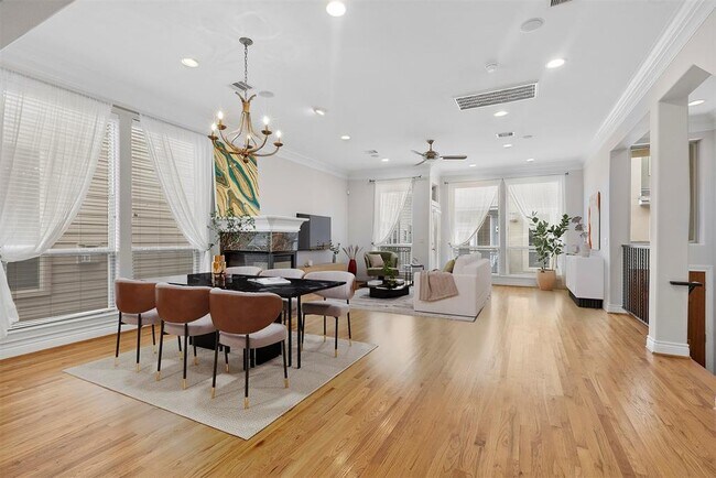 Foto del edificio - 5518 Crooms St
