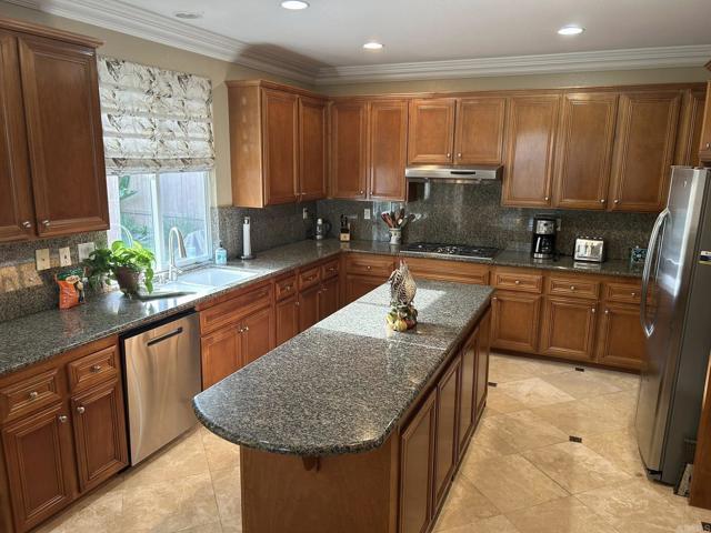 Building Photo - 6415 Calmeria Pl