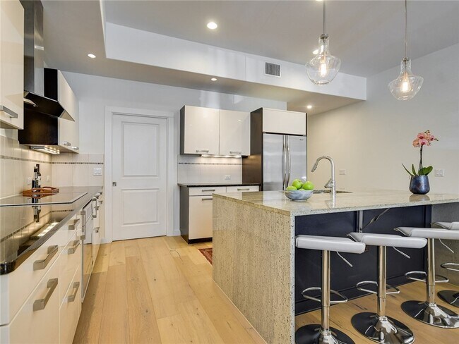 Foto del edificio - 3200 Grandview St