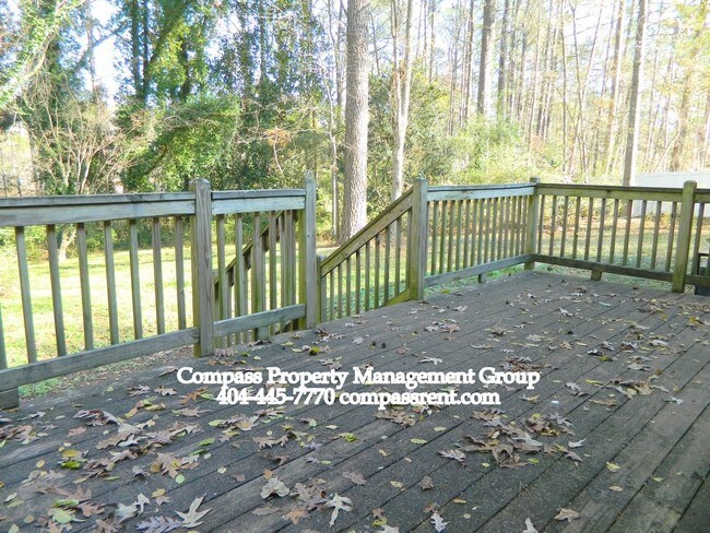 Building Photo - 3650 Dogwood Farm Rd