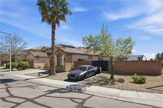 Building Photo - 11063 Pegasus Dr