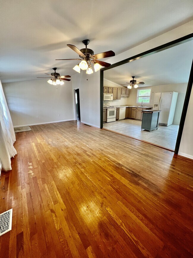 Foto del edificio - 151 Florida Ave