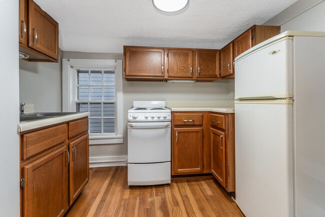 Building Photo - 20 Park Ave