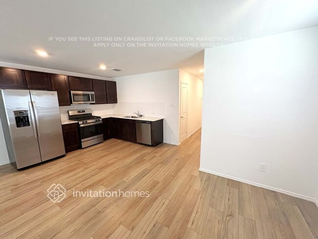 Building Photo - 3222 Crestone Dr